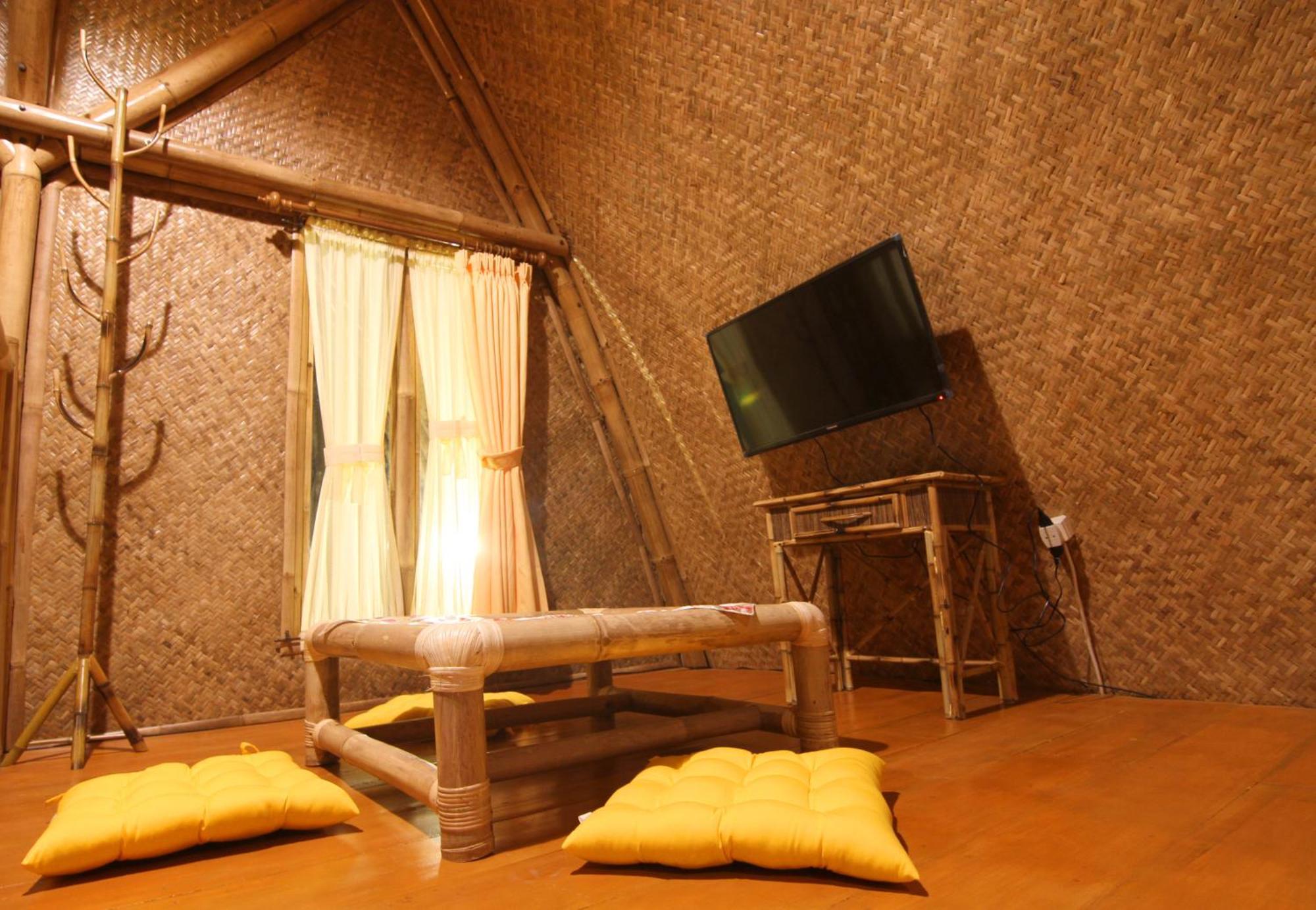 Villa Chavaminerva Bambu - Lembang Cikareumbi المظهر الخارجي الصورة